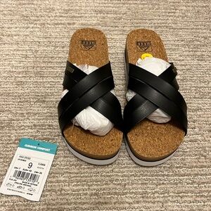 Reef Kaia Cross black/tan flip flops **NEW** size 9